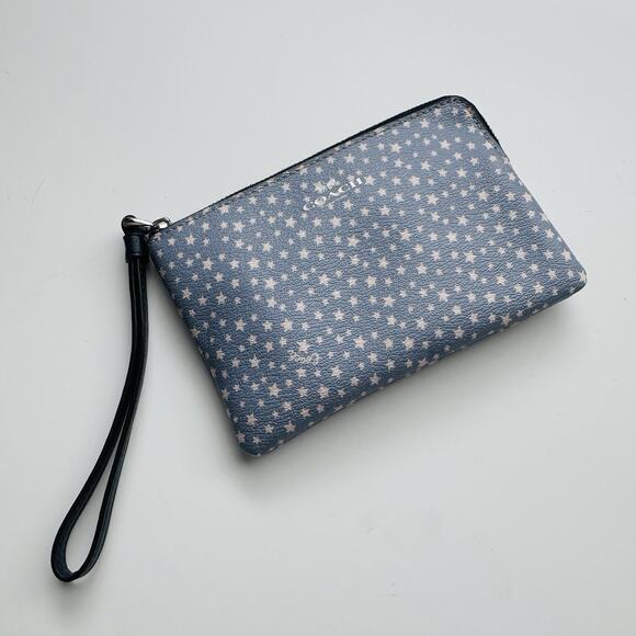 Coach Wristlet Ditsy Stars Light Blue White Leather Card Holder - Picture 1 of 13
